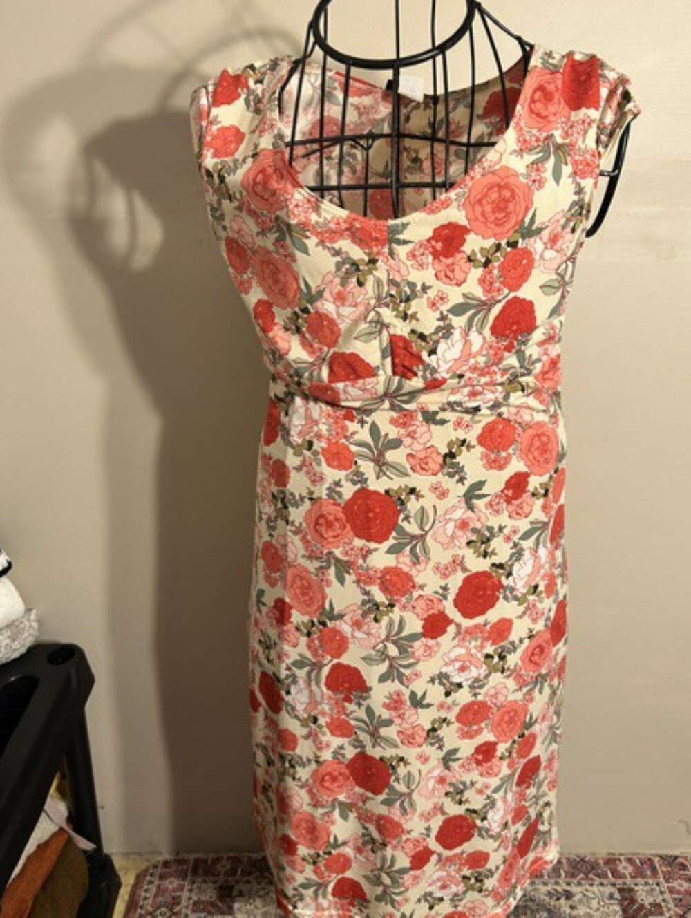vintage size medium womens casual dress party pink  tan soft floral